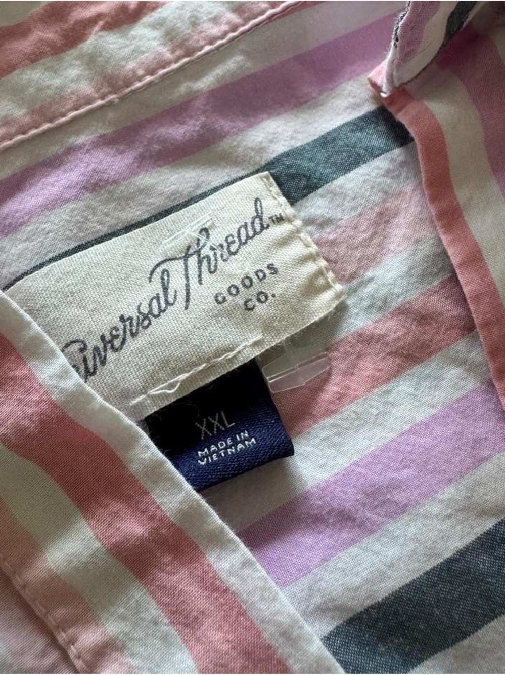Universal Thread Striped Top - Picture 3 of 4